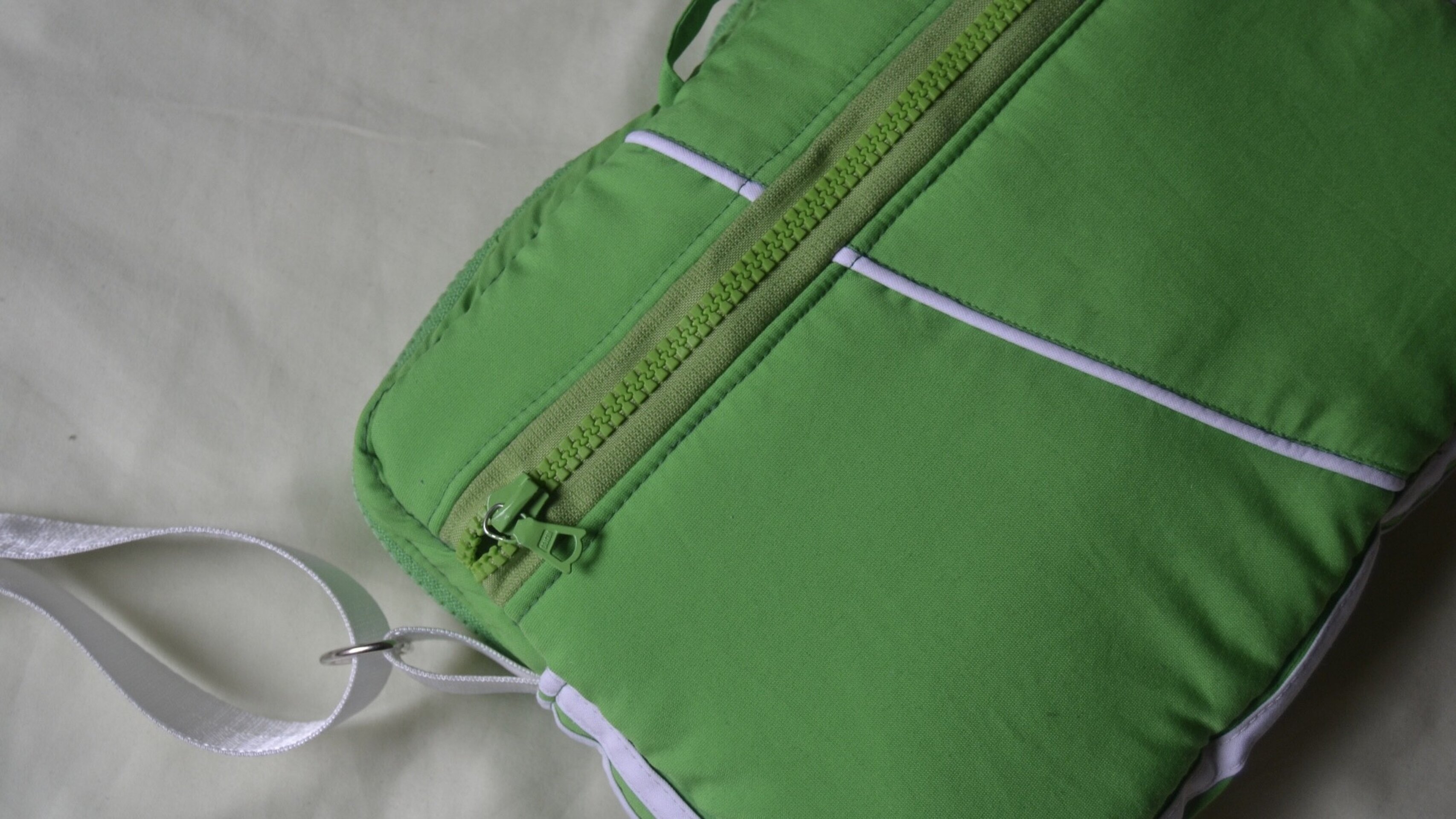 Bolso upcycled Adidas - 3